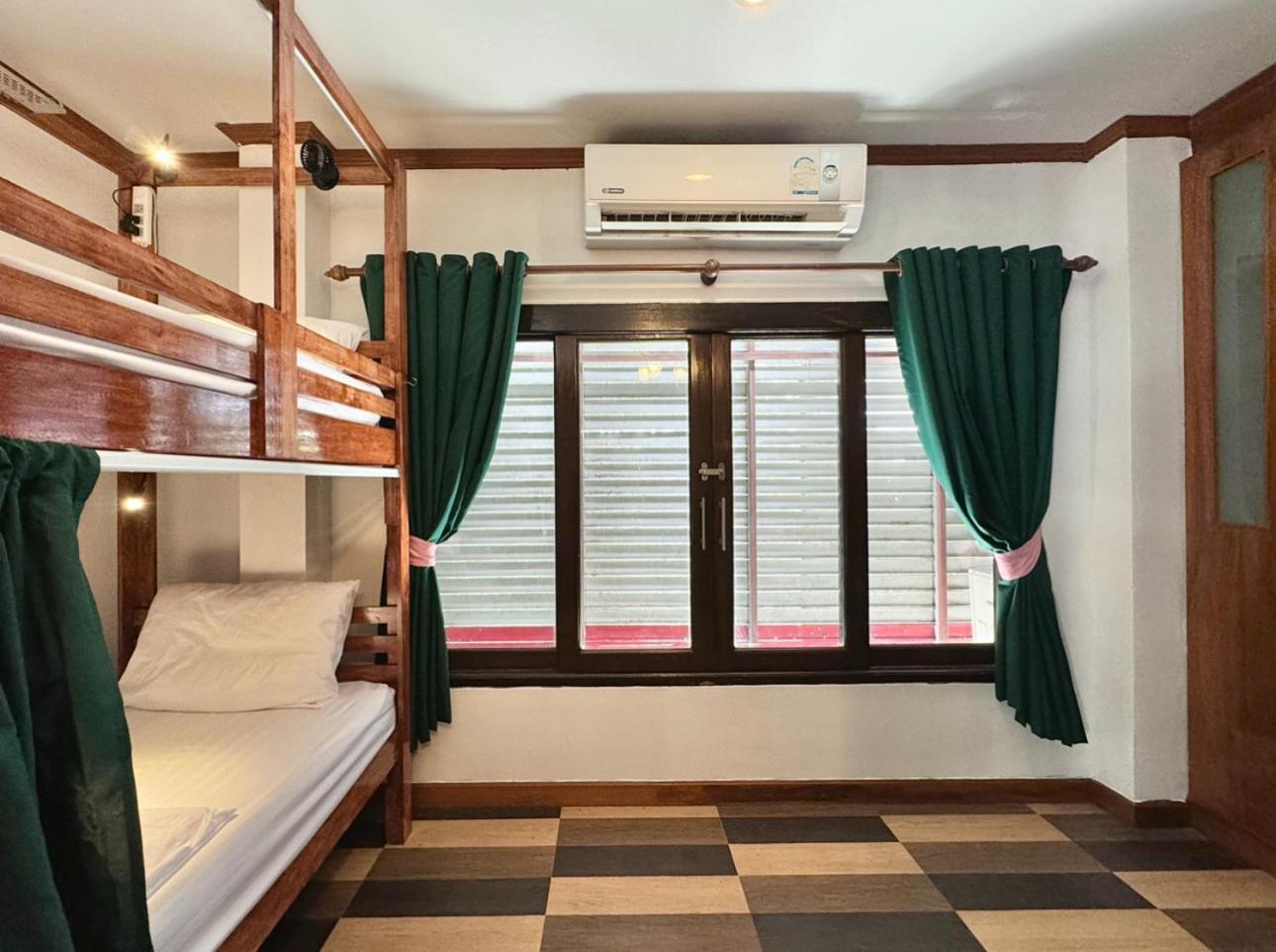 Propaganda Hostel Ko Pha Ngan Habitación foto